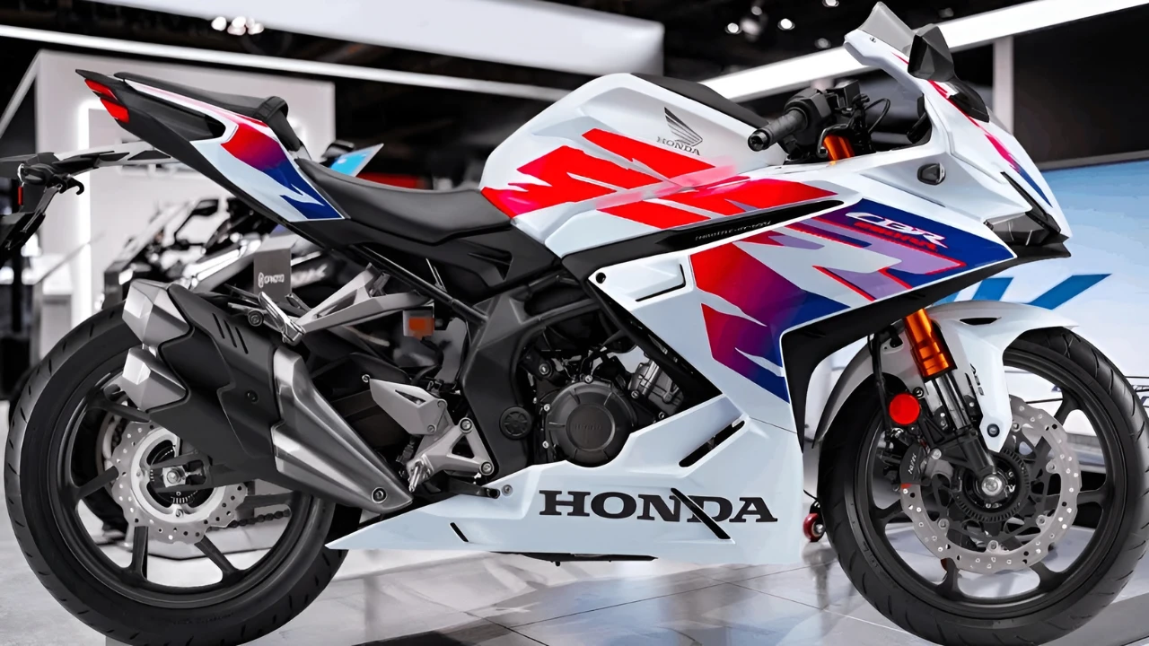 Honda CBR250RR 2026 Arrives With 30kmpl Mileage, Premium Build and Smart Tech Features