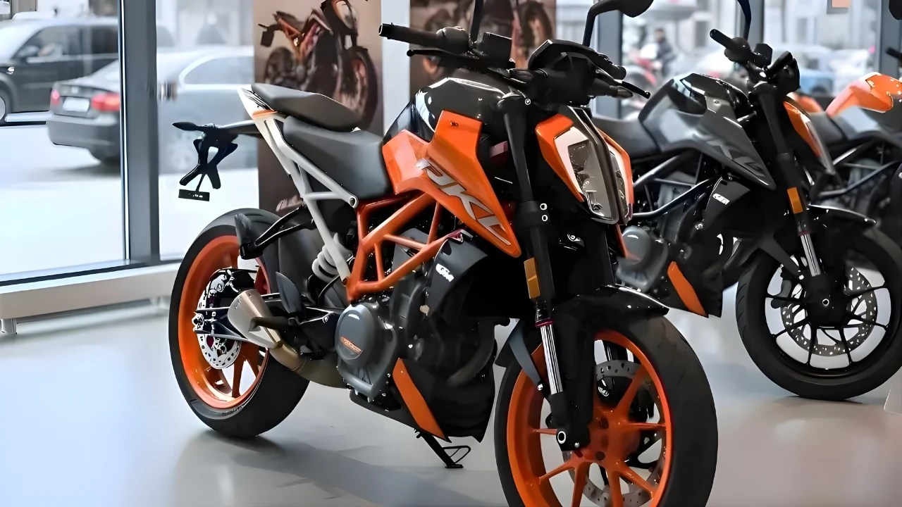 KTM 390 Duke 2026 Unveiled With 45PS Performance, Premium Features and Bold Styling